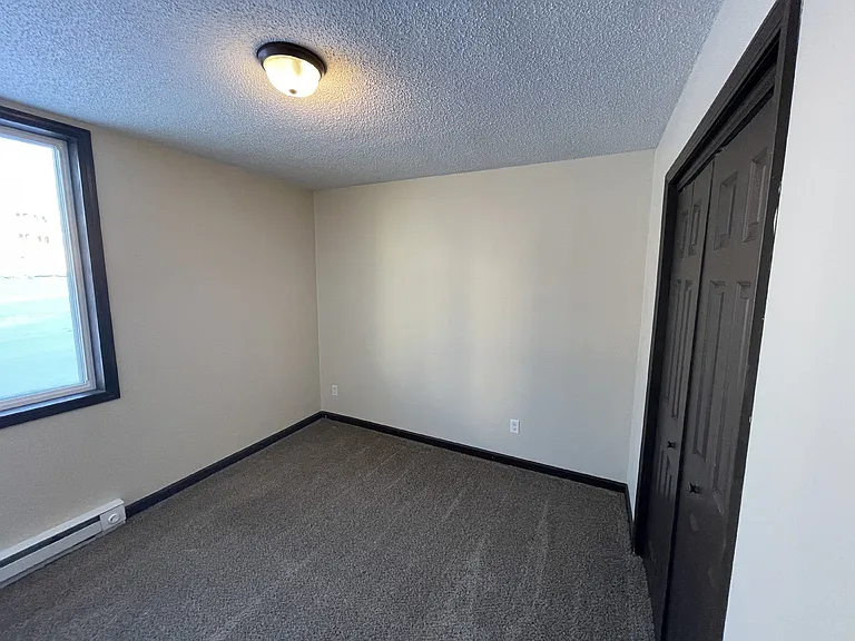 Countryside Apartments — Photo 12