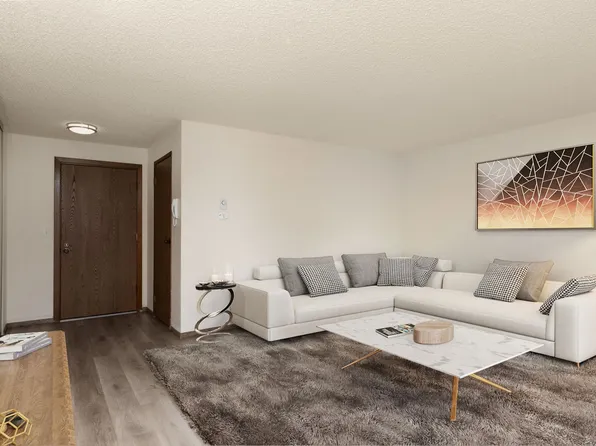 Imperial Crown Manor