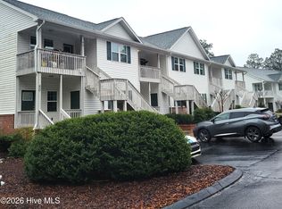 82 N Knoll Rd, Southern Pines, NC 28387