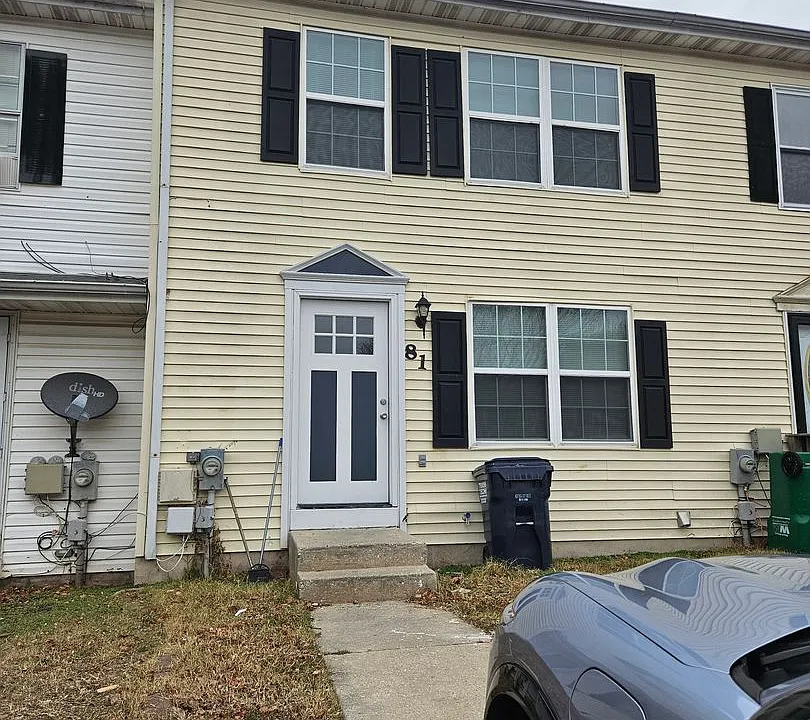 81 Cole Blvd