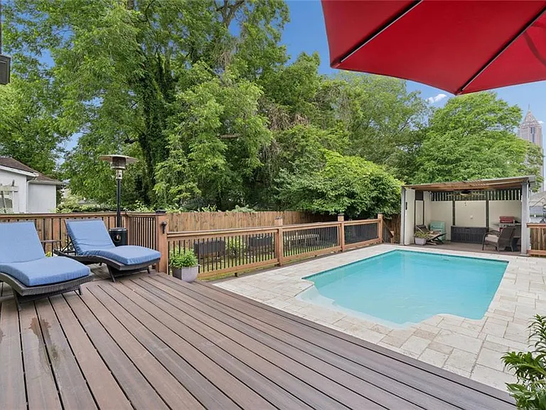 460 Felton Dr NE — Photo 42