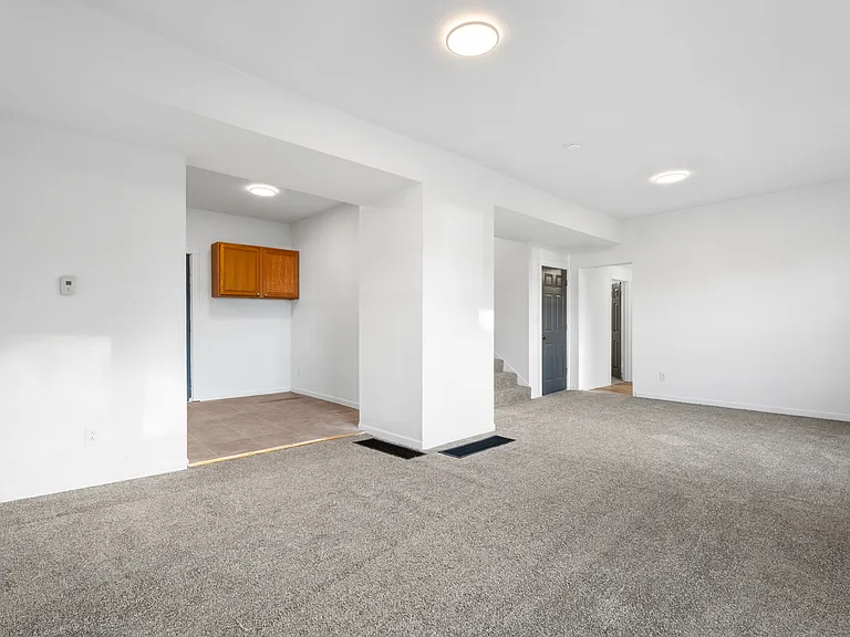 1203 E Cherry St — Photo 11
