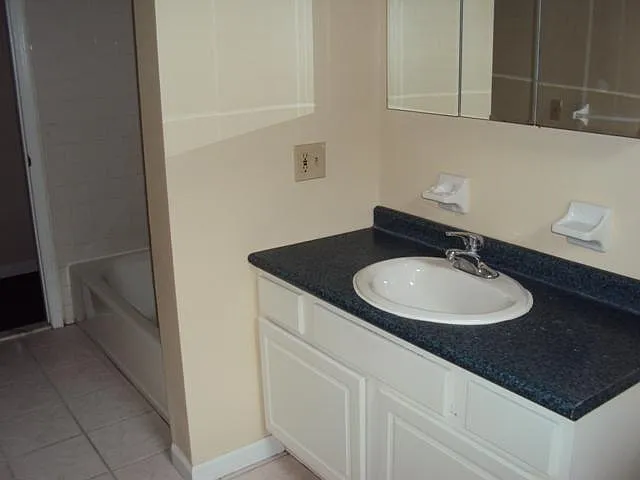 171 Mansion St #5 — Photo 8