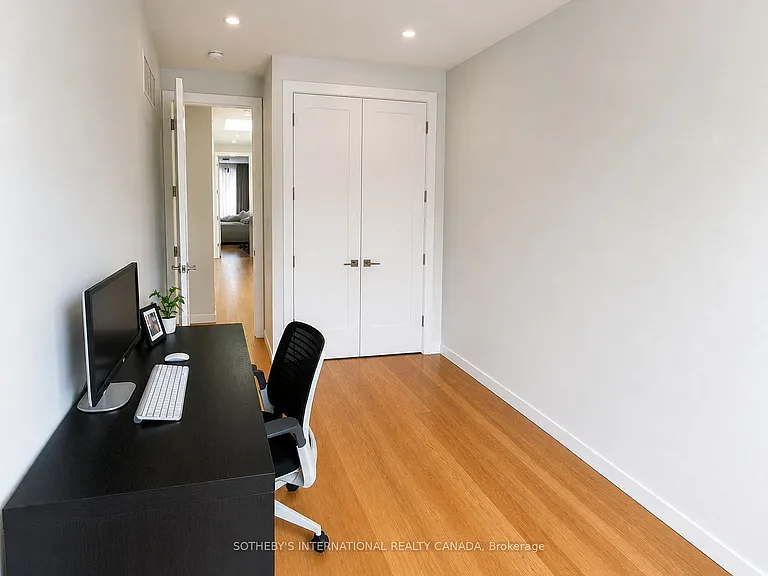 55 Tilson Rd — Photo 11