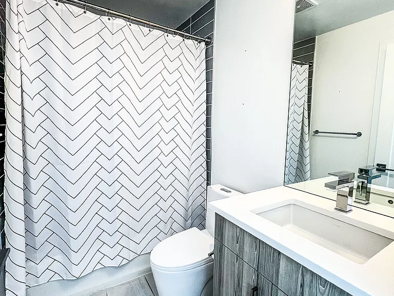 Spare Bathroom Shower/Tub