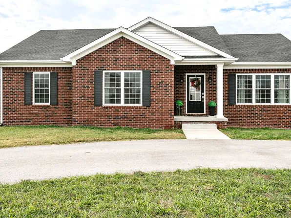 157 Scenic Hill Dr, Lebanon, KY 40033