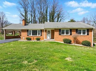 864 Rainbow Forest Dr, Lynchburg, VA 24502