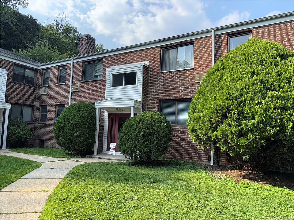 1st image of 21 Lawrence Drive #A