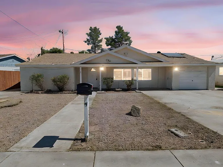 7 S Catalina St — Photo 34