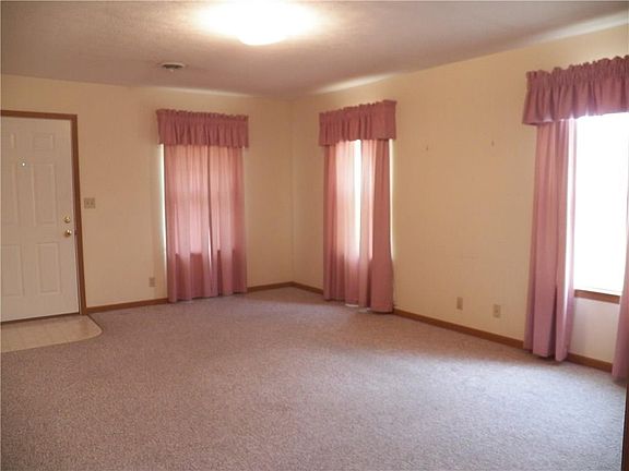 3rd image of 1367-1369 Sixth Ave