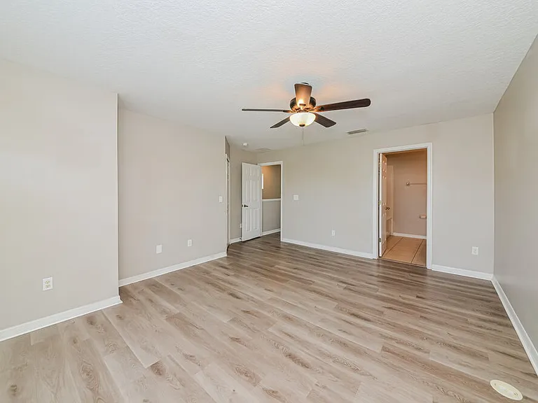11527 84th Street Cir E #101 — Photo 11