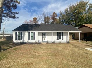 5656 Ballenmoor Dr, Memphis, TN 38141