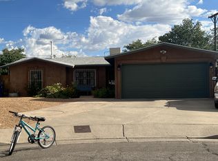 1900 Hamlet Ct NE, Albuquerque, NM 87112