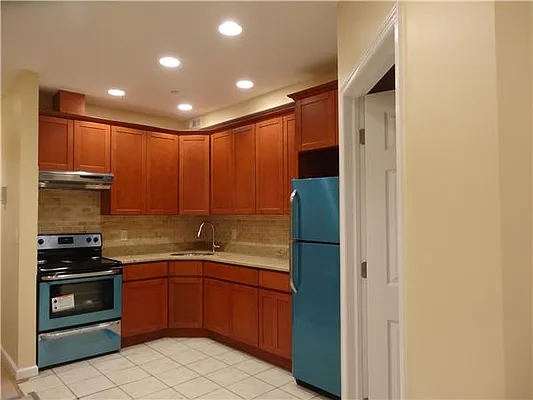 Rented by R New York | media 20