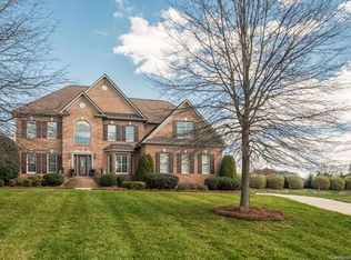9008 Skipaway Dr #345, Waxhaw, NC 28173