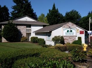 7192 SW Scholls Ferry Rd APT 3, Beaverton, OR 97008
