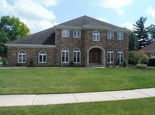 8415 Country Club Ln, Orland Park, IL