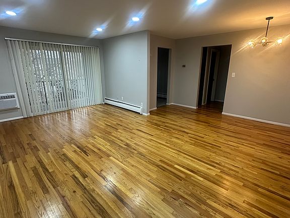 2nd image of 406 Oakland Ave APT 9