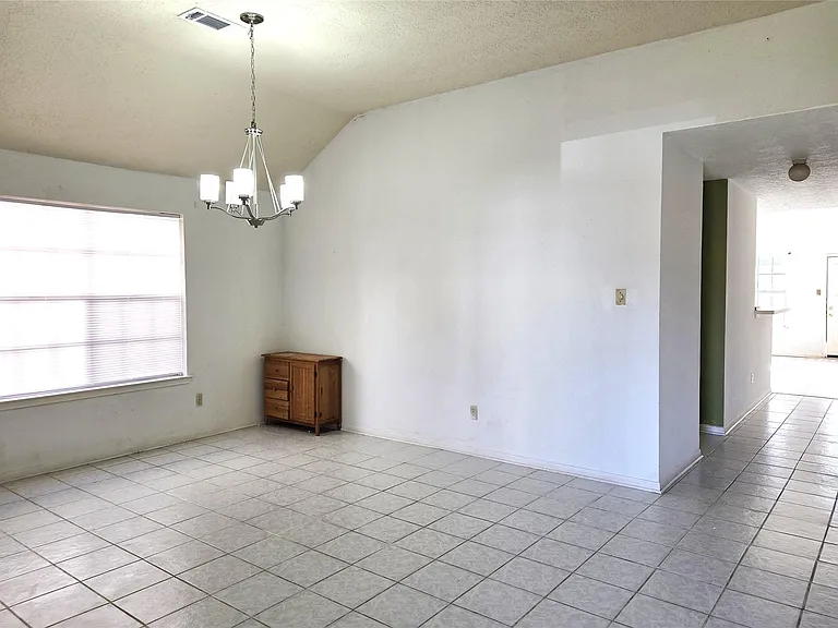 17006 Dusty Mill Dr E — Photo 4