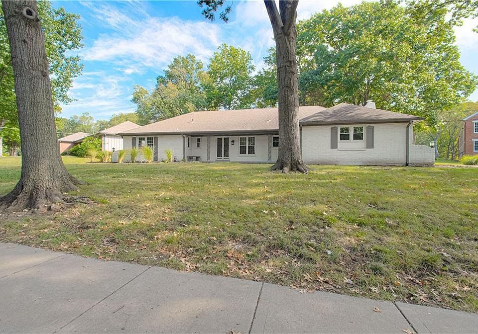 1st image of 5245 Reinhardt Dr