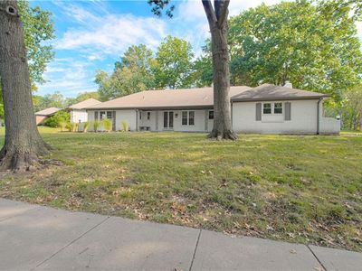 5245 Reinhardt Dr, Roeland Park, KS, 66205