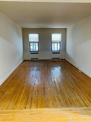 1st image of 9340 Queens Blvd APT 6