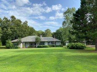 116 Melanie Ln E, Powderly, TX 75473