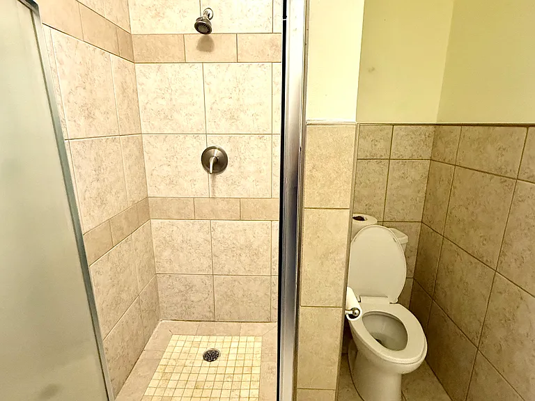 2nd bathroom