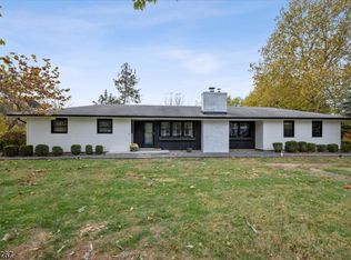 634 County Road 579, Pittstown, NJ 08867