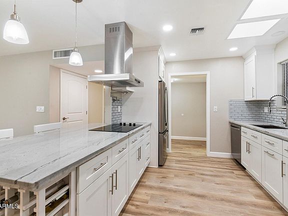 2nd image of 10404 W TROPICANA Circle S