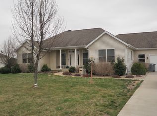 2533 E Lapoint Dr, Milford, IN