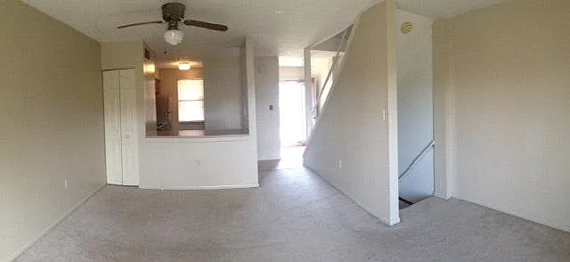 219 Woodhaven Dr — Photo 4