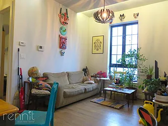 Rented by Rennit Inc.