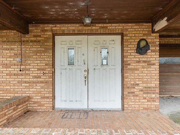 5th image of 700 Grand Plaza Dr