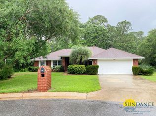 9291 Vandivere Dr, Navarre, FL 32566