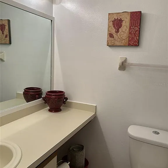 112 Lakepointe Cir — Photo 17