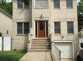 1930 S Railroad Ave, Staten Island, NY 10306