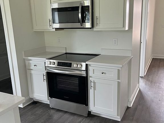 3rd image of 138 Blue Oak Way