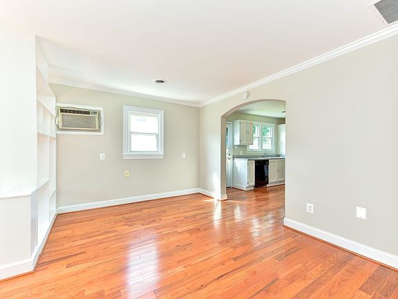 5th image of 8412 Osman Dr
