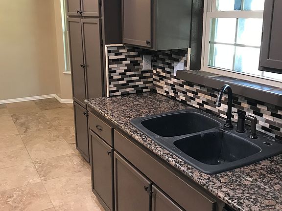 2nd image of 224 Betty L Ln