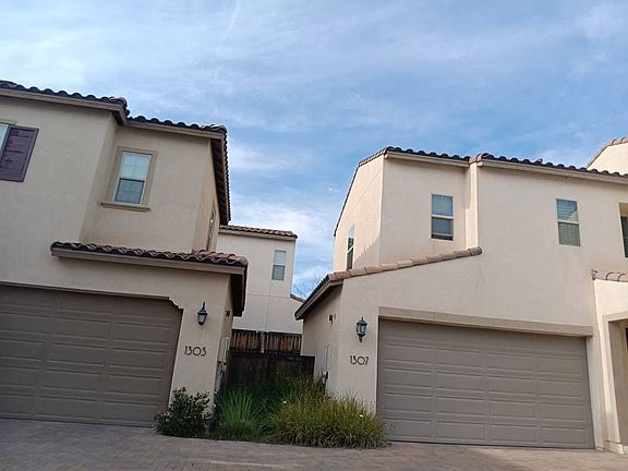 2nd image of 1307 Camino Avalon