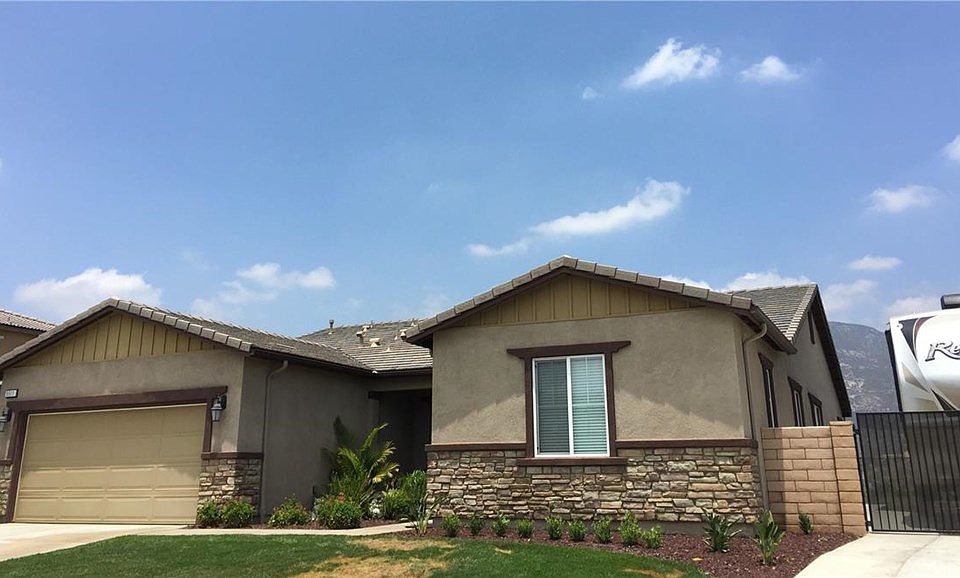 1st image of 5511 N Pinnacle Ln