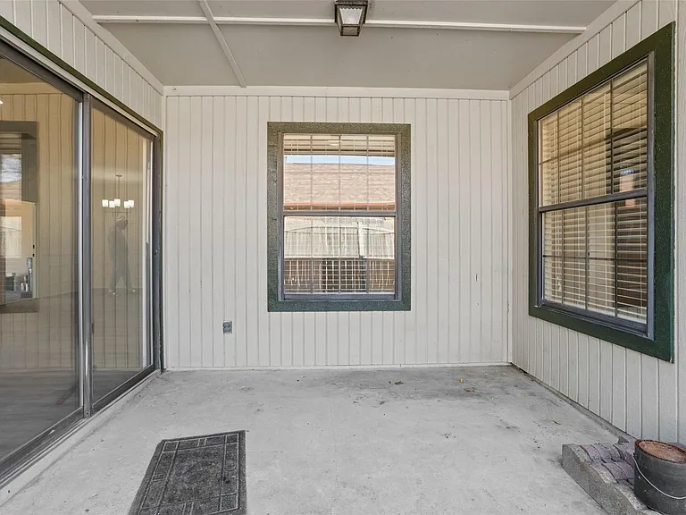4313 Flamingo Way — Photo 31