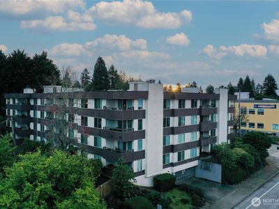 3421 Roxbury Street SW #102, Seattle, WA, 98126