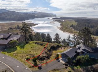 7400 Kingfisher Loop #53, Pacific City, OR