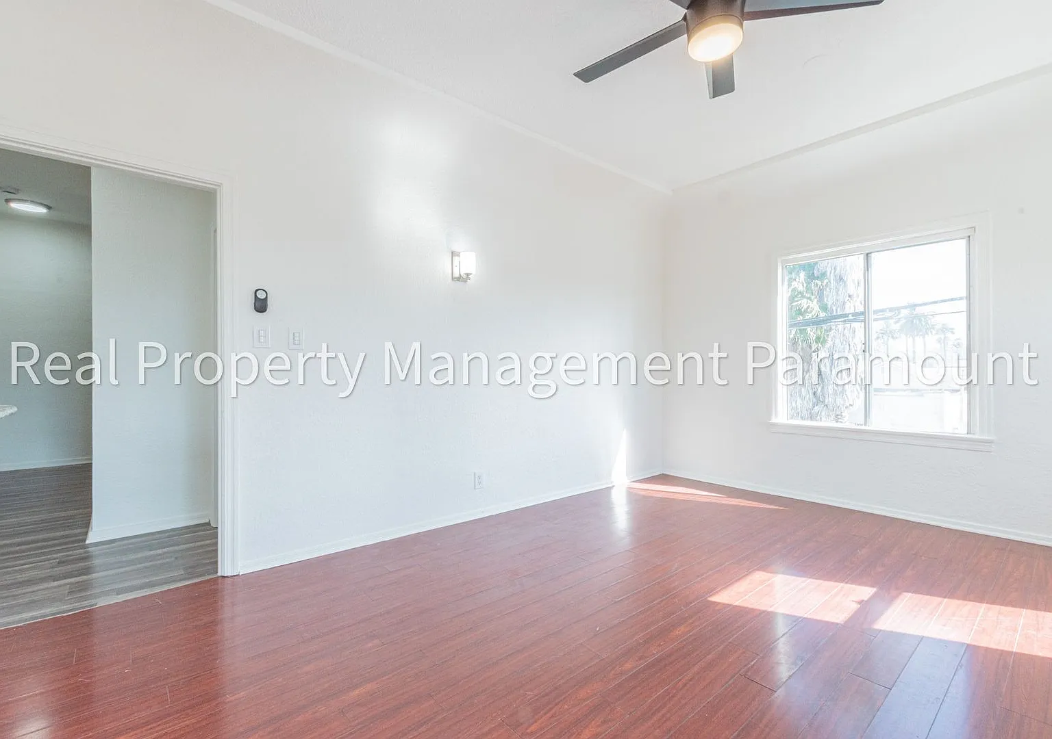 2757 Mansfield Ave — Photo 3