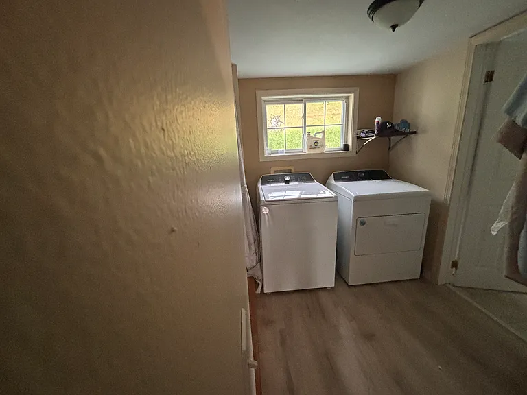 1562 W Lake Rd #1 — Photo 4
