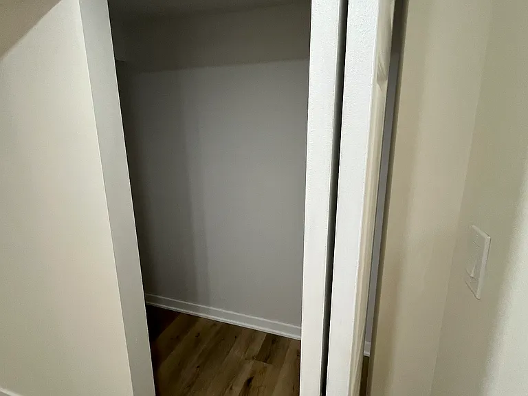 Walk in closet