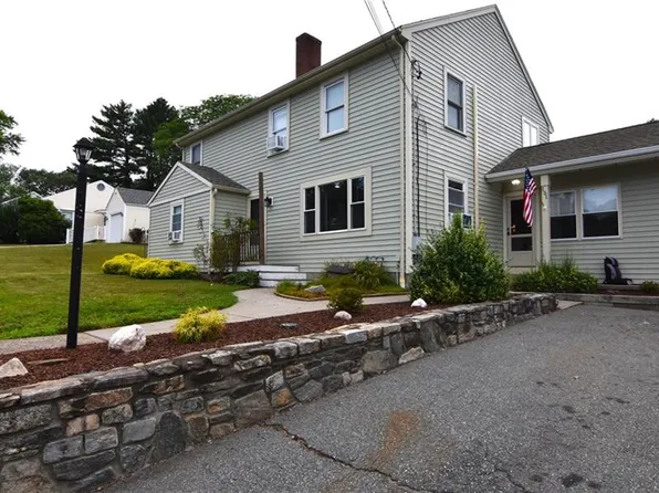 151 Hadde Ave, Cumberland, RI 02864