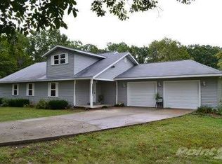 118 Covenanter Rd, Dix, IL 62830